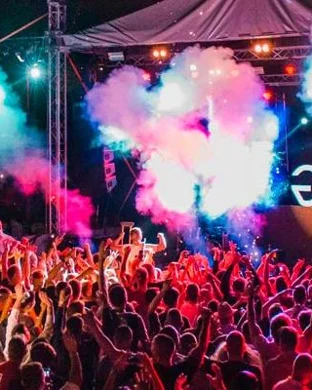 Latino Landia: El Desmadre Rave