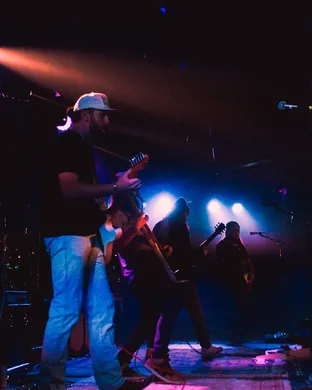 Giovannie and The Hired Guns