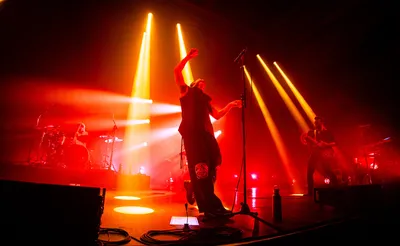 Nothing But Thieves