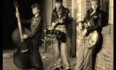 Stray Cats